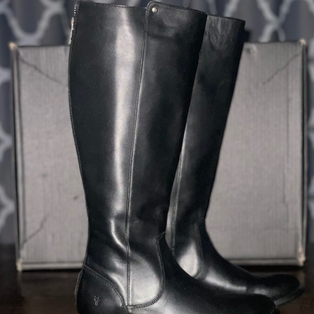 Women's FRYE Boots size 5.5